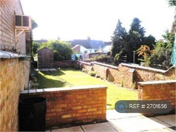 3 bedroom house in Balmoral Road, Northampton, NN2 (3 bed) (#2701656)