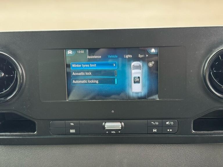 2022 Mercedes-Benz Sprinter 3.5t Progressive Chassis Cab CHASSIS CAB DIESEL Manual