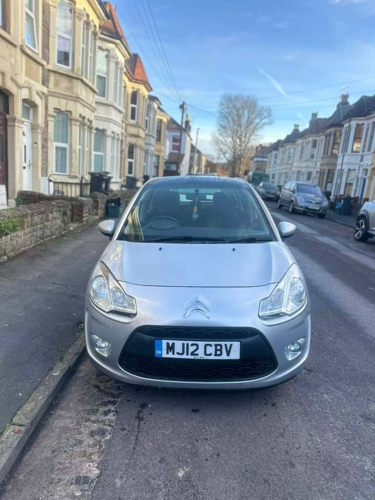 Citroen, C3, Hatchback, 2012, Manual, 1360 (cc), 5 doors