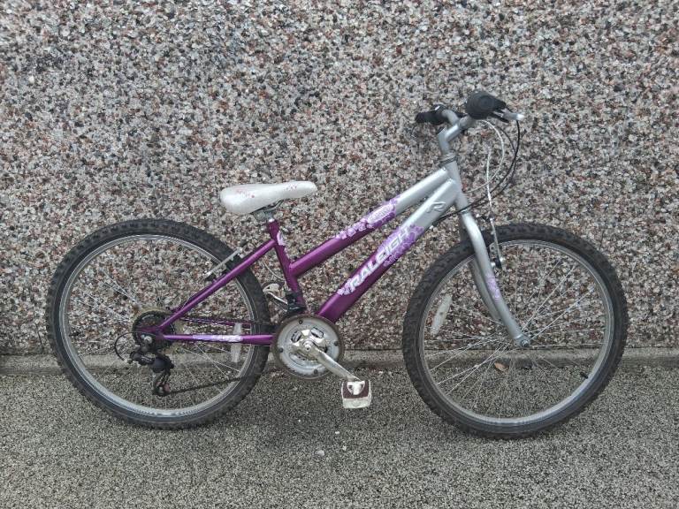 Kids Raleigh Krush 24 Inch Wheel Mountain Bike 