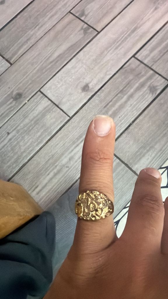 Gold nugget 9ct ring 
