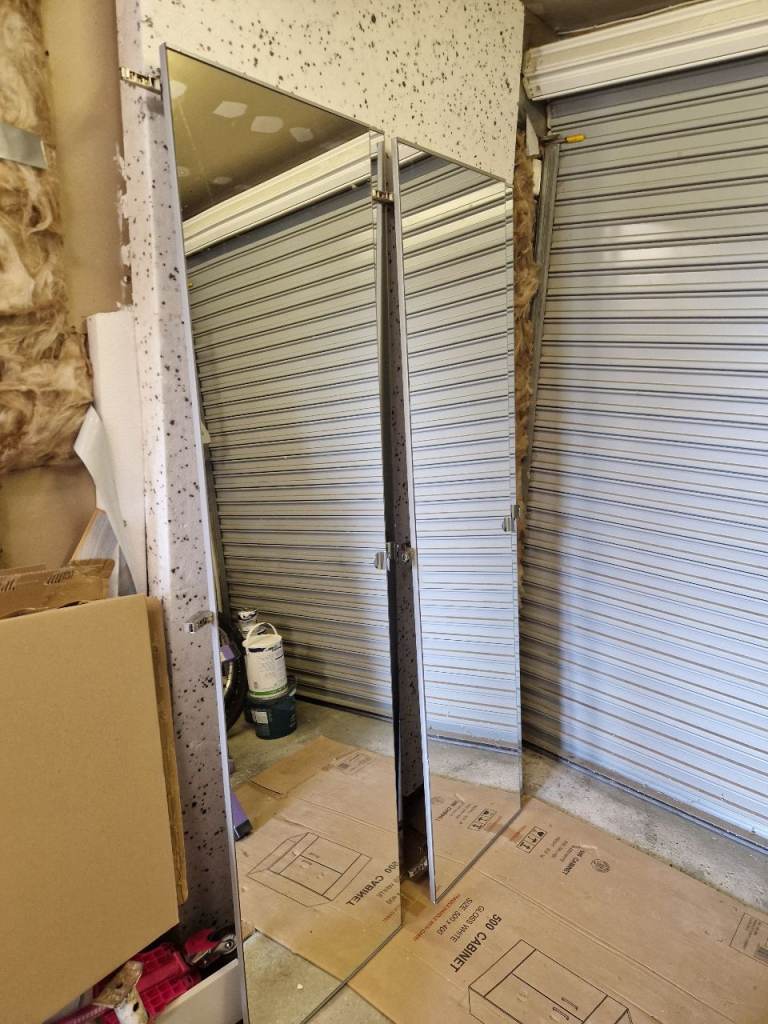4 x Ikea Vikedal mirrored wardrobe doors