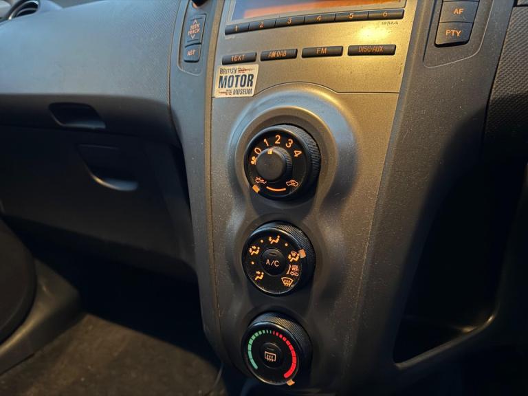 2010 Toyota Yaris 1.33 VVT-i TR 5dr [6] HATCHBACK PETROL Manual