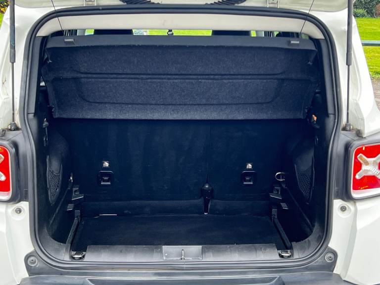 Jeep, RENEGADE, Estate, 2016, Manual, 1598 (cc), 5 doors