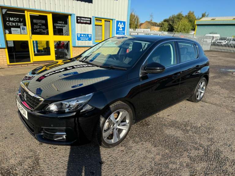 PEUGEOT 308 1.2 PureTech GPF Allure 2018