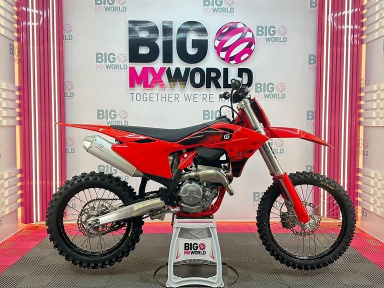 Gas Gas MCF 250 2026 - Zero Hrs - PX Welcome