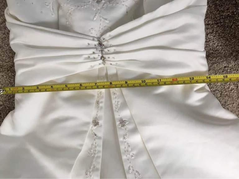 Margaret Lee Wedding Dress Ivory Size UK 12