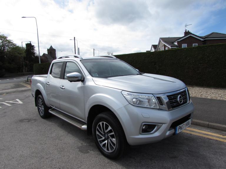 2017 Nissan Navara Double Cab Pick Up Tekna 2.3dCi 190 4WD PICK UP Diesel Manual