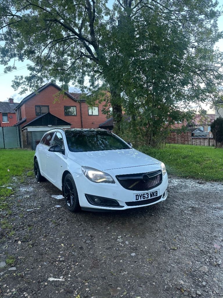 Vauxhall, INSIGNIA, Estate, 2014, Manual, 1956 (cc), 5 doors