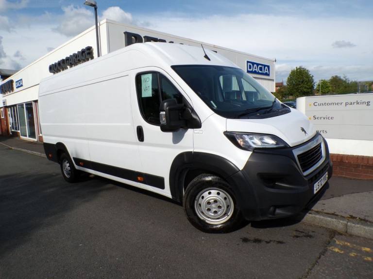 2023 Peugeot Boxer 2.2 BlueHDi 435 Professional Van Diesel Manual L4 H2 140ps Panel Van Diesel Ma...