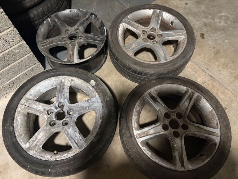 17” Lexus IS200 5spoke Prefacelift Alloys 5x114.3