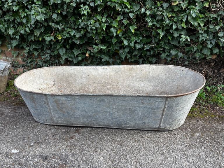 Galvanised Oval Bath Planter 