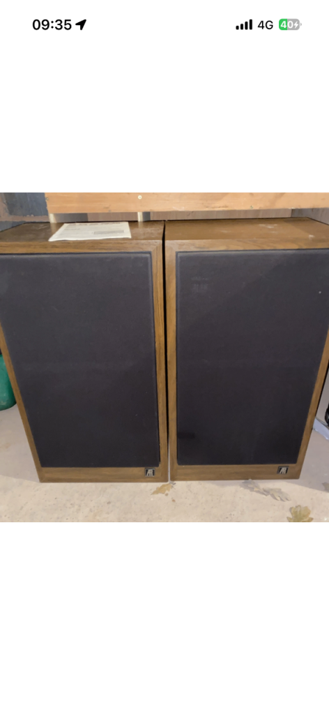 Teledyne Acoustic Research AR 48s brown speakers 