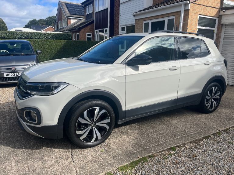 Volkswagen, T-CROSS, Hatchback, 2023, Manual, 999 (cc), 5 doors