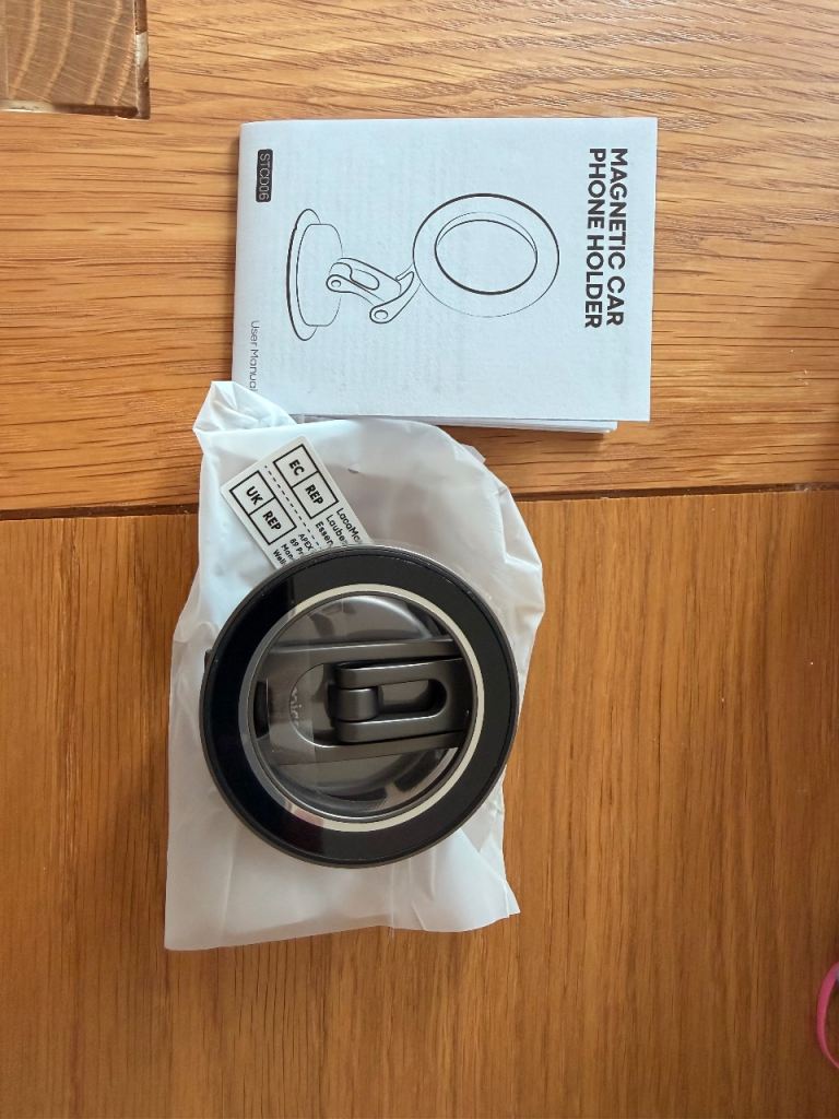 Car phone holder 
