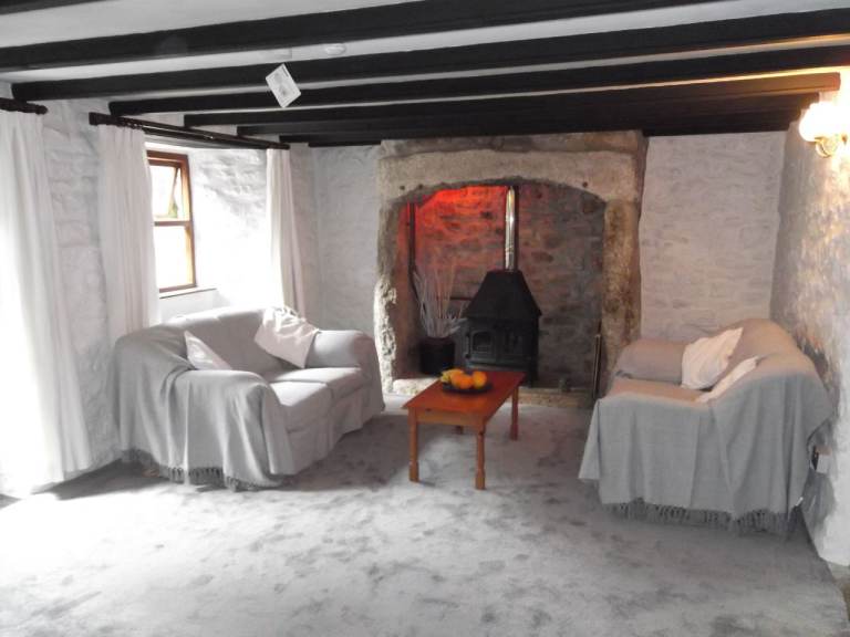 Country Cottage near Falmouth