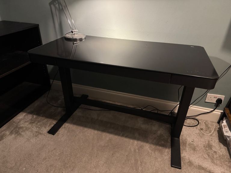 Black Adjustable Standing Desk – Great Condition