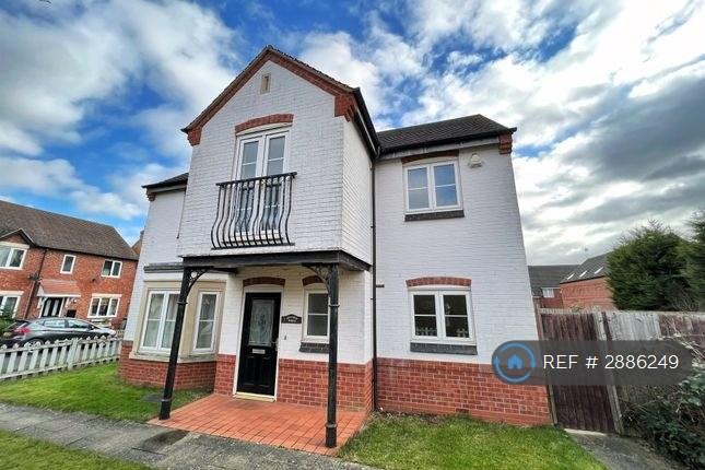 4 bedroom house in Hillview, Stratford Upon Avon, CV37 (4 bed) (#2886249)