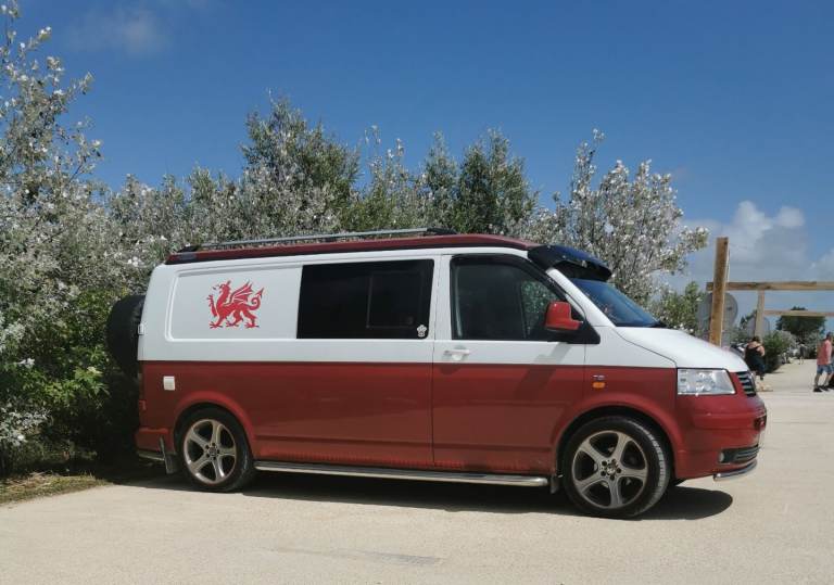 Volkswagen, 2005, 2460 (cc)