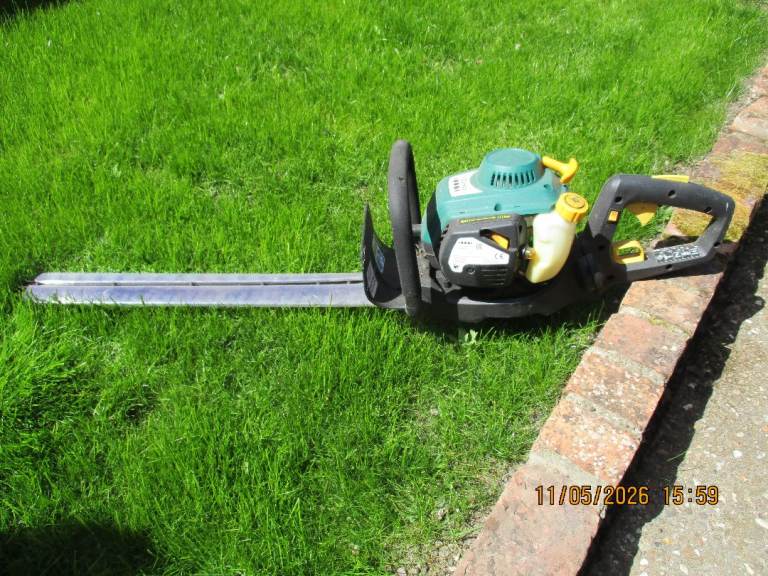 Hedge Trimmer