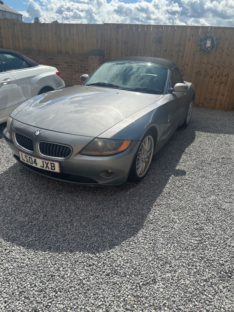 BMW, Z4, Convertible, 2004, Manual, 2494 (cc), 2 doors