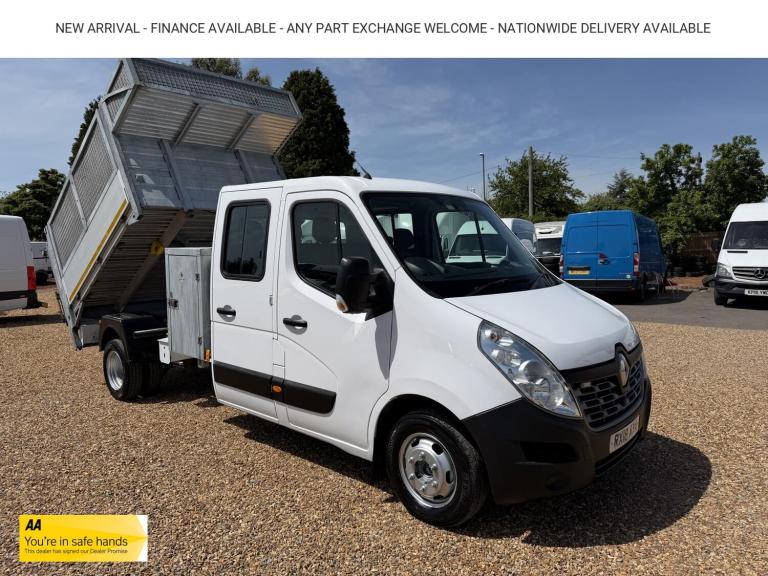 2018 Renault Master 2.3 dCi ENERGY 35 Business Chassis Double Cab 4dr Diesel Manual RWD MWB Eur C...
