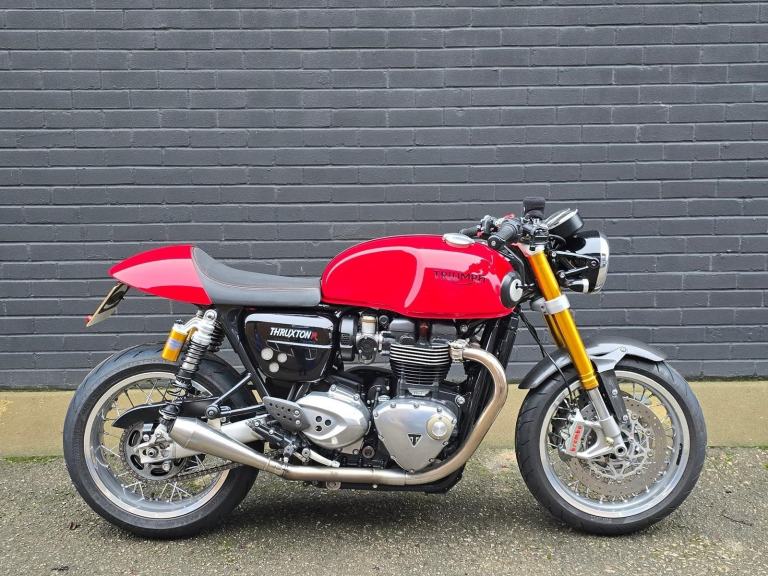 2016 TRIUMPH THRUXTON 1200 R - BEAUTIFULLY MAINTAINED