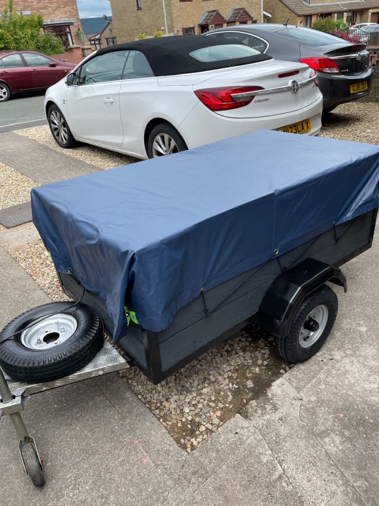 Fully refurbished camping trailer reduced 