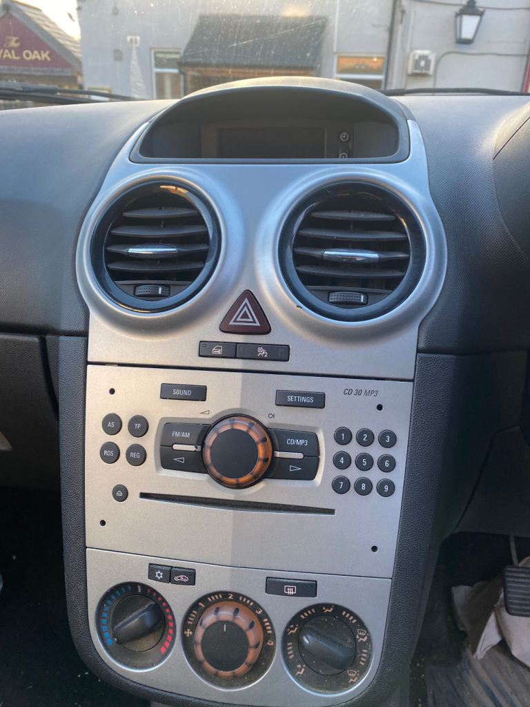 Vauxhall Corsa 1.216V Exclusiv Hatchback 3dr Petrol Manual Euro 5 (A/C) (85 ps)