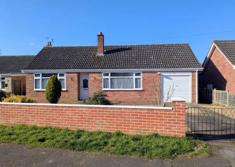 2-bedroom detached bungalow in Sleaford, Lincolnshire