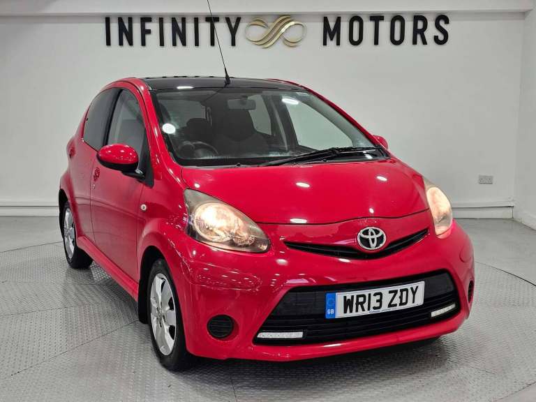 2013 Toyota AYGO 1.0 VVT-i Move with Style 5dr HATCHBACK PETROL Manual