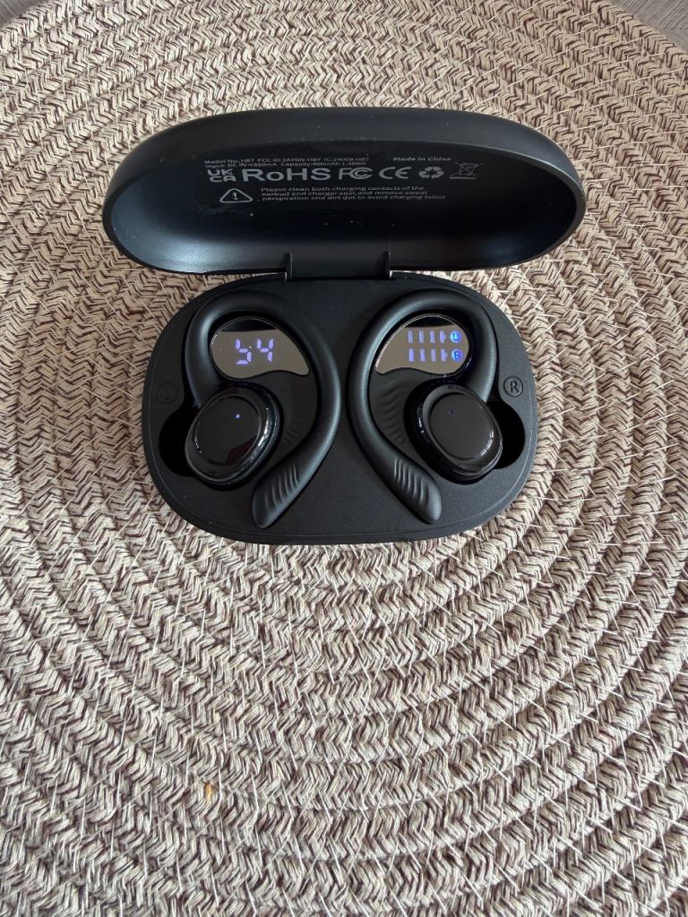 Wireless Earbuds H87 with Charging Case – Black, As Good As New