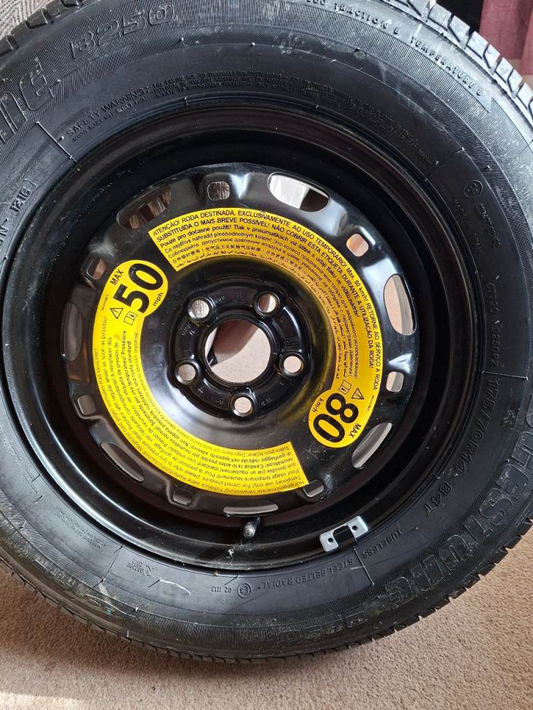 175/70 R14 Bridgestone Tyre