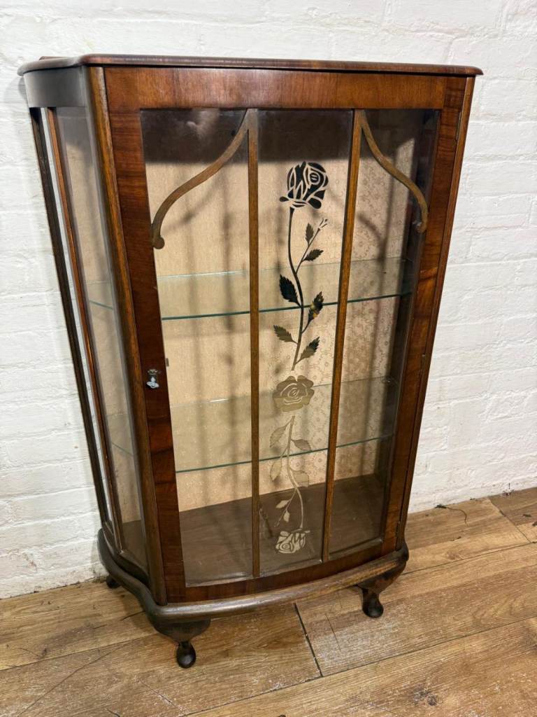 Walnut Art Deco display cabinet 