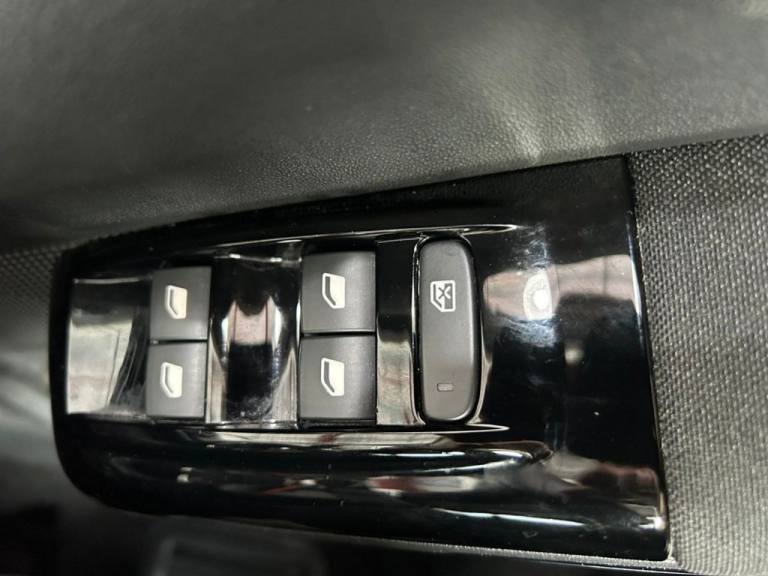 2020 Citroen C3 1.2 PureTech Flair Hatchback 5dr Petrol Manual Euro 6 (s/s) (83 ps) 1 OWNER Hatch...