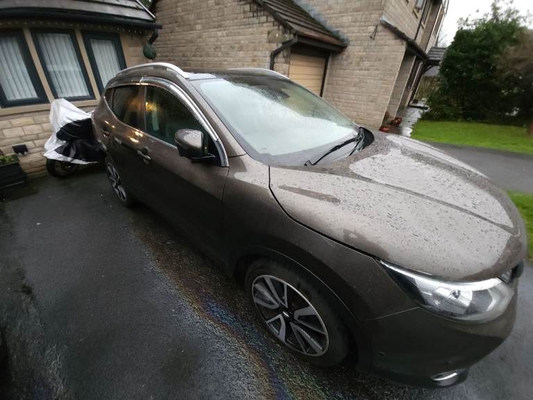 Nissan, QASHQAI, Hatchback, 2016, Manual, 1598 (cc), 5 doors