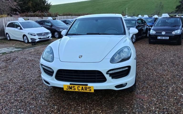  Porsche Cayenne 4.8T V8 Turbo SUV 5dr Petrol TiptronicS 4WD Euro 5 (s/s) (500 ps) Petrol Automatic
