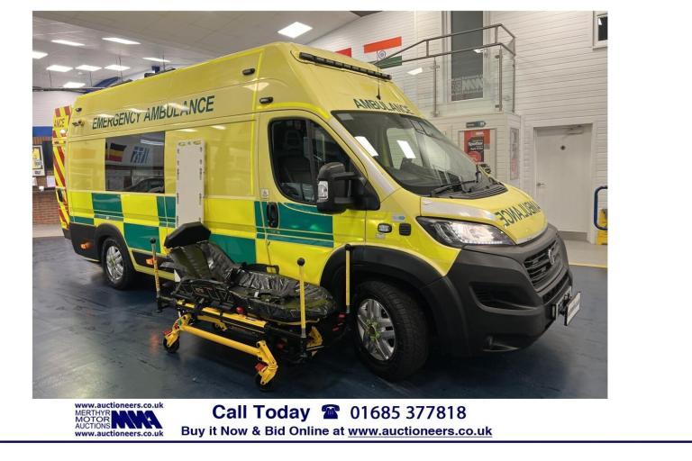 2020 Fiat Ducato 42 MAXI 2.3 MULTIJET II 176PS AMBULANCE C/W STRYKER STRETCHER ------------- PANE...