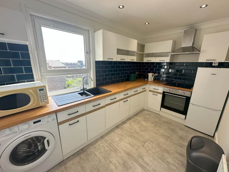 8 Seafield Road 