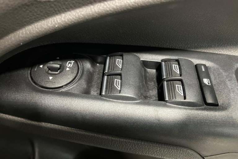 2021 Ford Tourneo Connect 1.5 EcoBlue 120 Titanium 5dr Manual MPV Diesel Manual