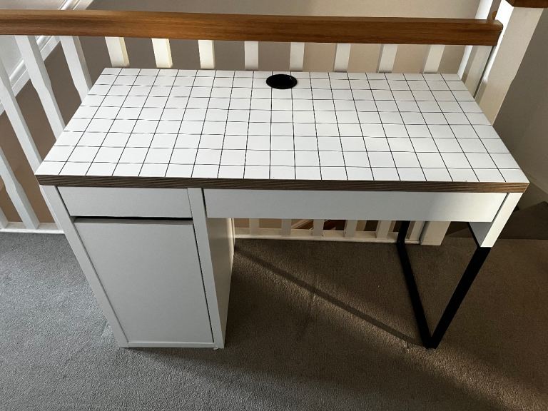 IKEA micke desk