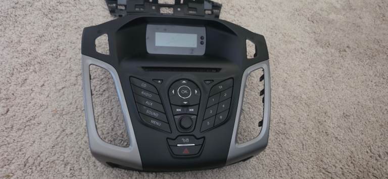 CD , Radio and Bluetooth 