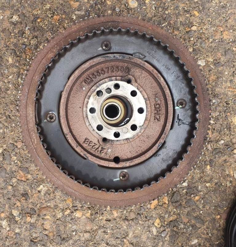 Vauxhall Corsa D 1.3 CDTI Solid Mass Flywheel And Clutch (DTE) 2013