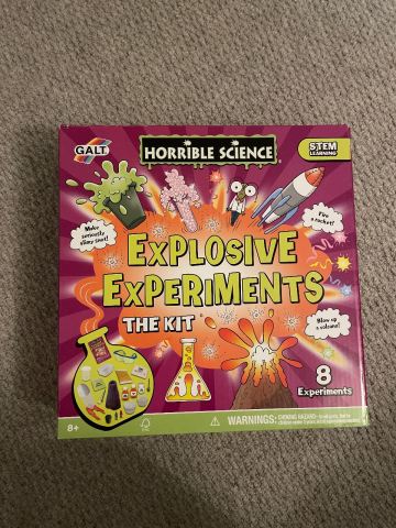Galt Horrible Science - Kit Scientifico Explosive Experiments Per Bambini 8+ - 8 Esperimenti, Razzo, Vulcano, Melma