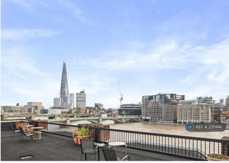 1 bedroom flat in Upper Thames St, London, EC4V (1 bed) (#2315841)