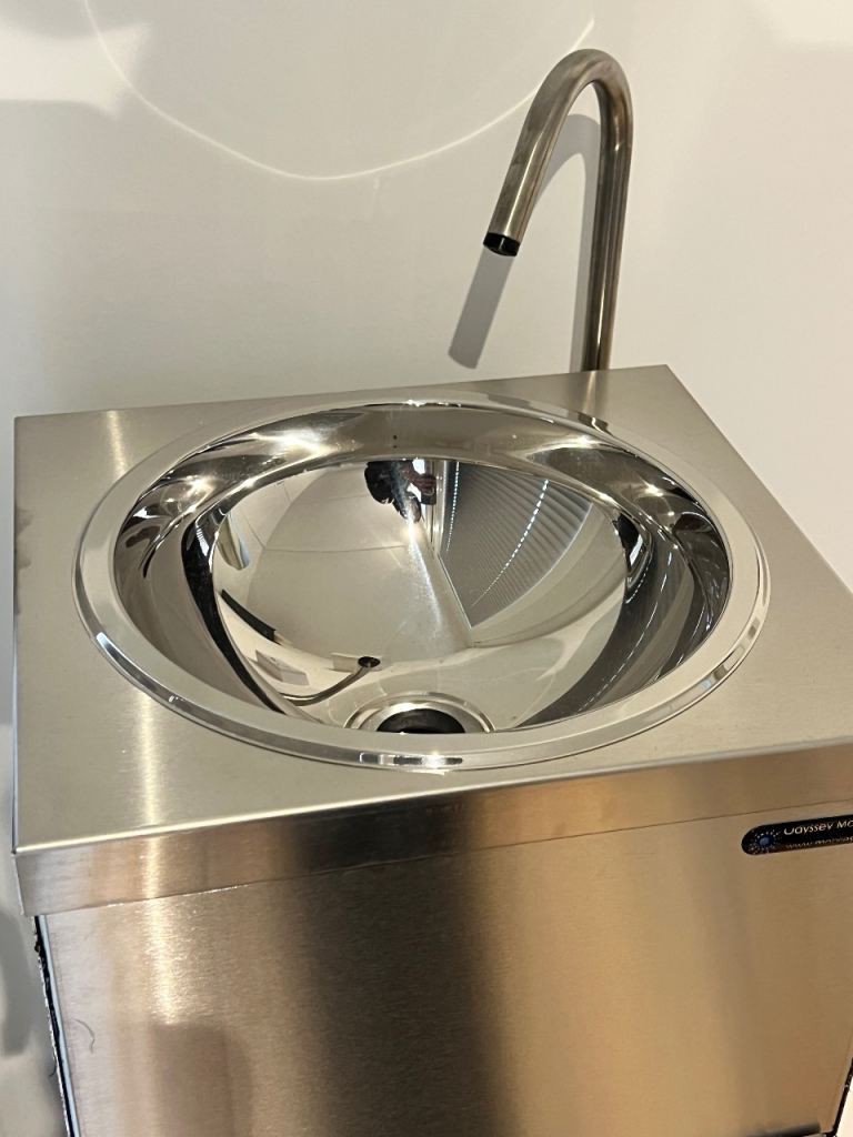 Mobile sink Odyssey 100