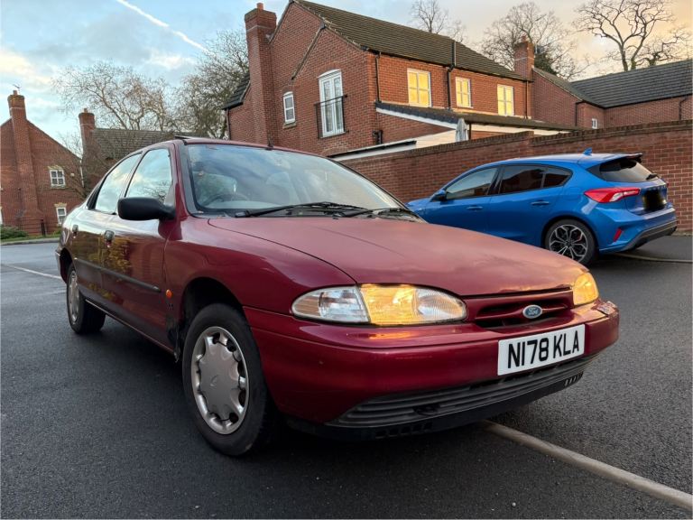 Ford, MONDEO, Hatchback, 1996, Manual, 1796 (cc), 5 doors