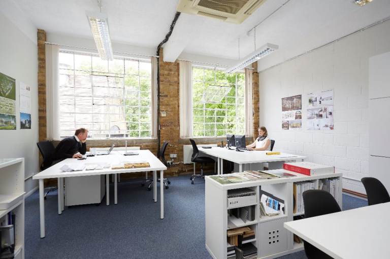 Creative Studio Desk Space to Rent – Wimbledon / Colliers Wood SW19