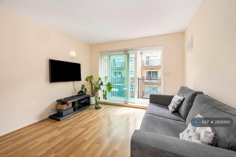 1 bedroom flat in The Grainstore, London, E16 (1 bed) (#2928885)
