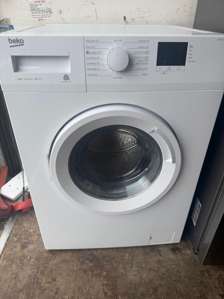 Beko Washing Machine – White, Good Condition